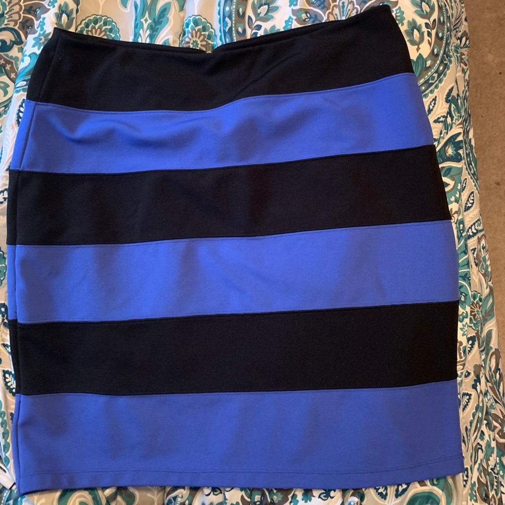 Striped skirt